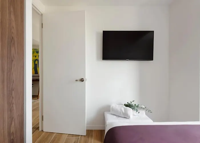 Apartment Stunning High-rise Panoramic Polanco 3bd
